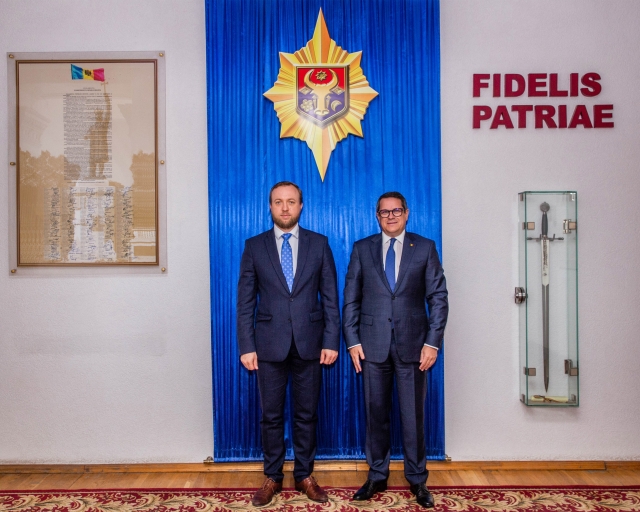 Întrevederea bilaterală a directorului SIS, Alexandru Musteața, cu omologul român, Eduard Raul Hellvig