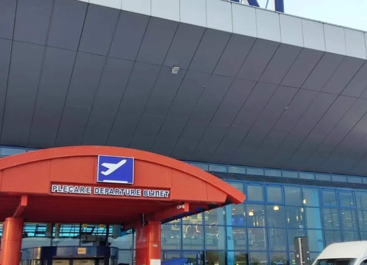 Circa 60 de episoade de corupție documentate la Aeroportul Internațional Chișinău