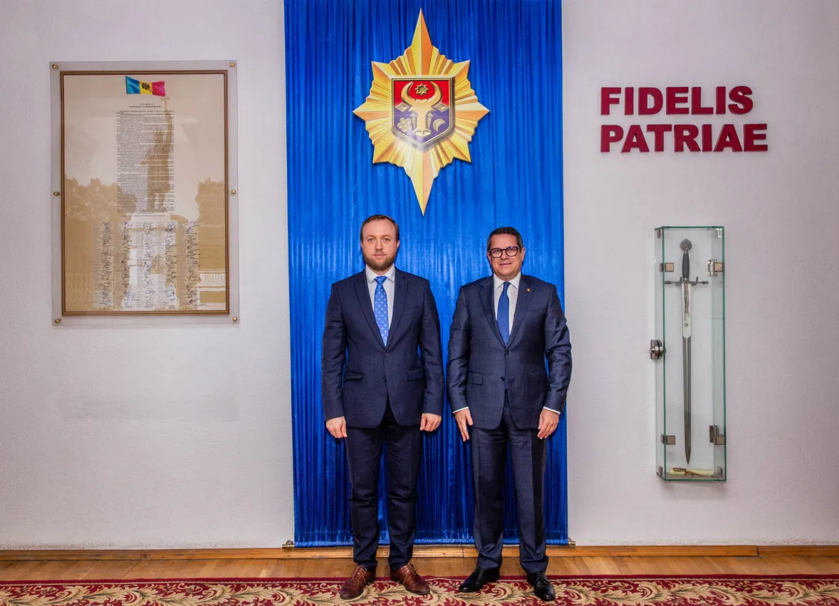 Întrevederea bilaterală a directorului SIS, Alexandru Musteața, cu omologul român, Eduard Raul Hellvig